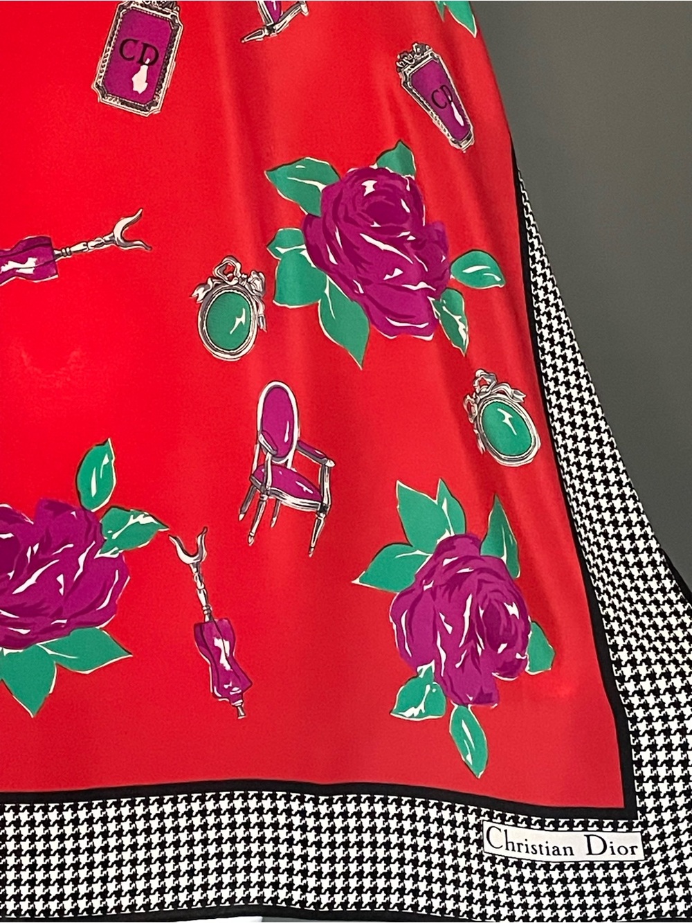 Gorg Vintage Christian Dior Silk Scarf Crimson with Roses Large 34 In Mint Cond - Picture 7 of 10
